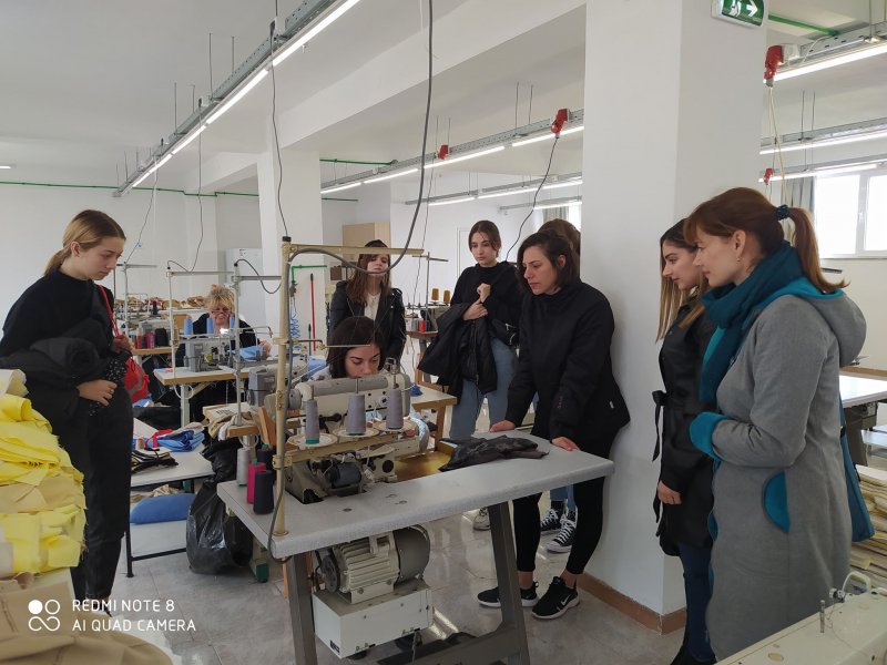 Educational visit at Fashion Enterprises of Volos for Fashion Department of DIEK and Vosonspso  