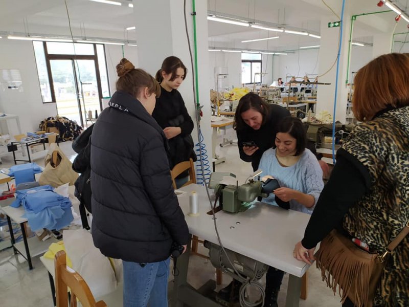 Educational visit at Fashion Enterprises of Volos for Fashion Department of DIEK and Vosonspso  