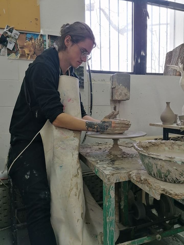 Handmade Pottery Technician