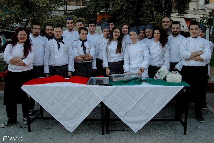 Συμμετοχή του Ι.Ι.Ε.Κ Δήμου Βόλου στις Χριστουγεννιάτικες εκδηλώσεις