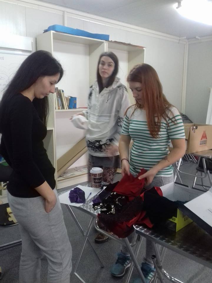 Συνεργασία της ειδικότητας Ενδύματος του ΙΙΕΚ Δήμου Βόλου με το Κέντρο Στήριξης Ρομά και Ευπαθών Ομάδων Αλιβερίου