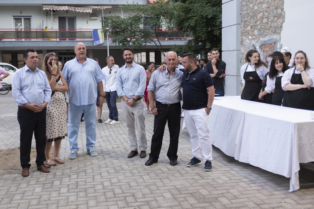 Έναρξη Ετήσιας Έκθεσης Σπουδαστικών Εργασιών στο ΙΙΕΚ Δήμου Βόλου και Εγκαίνια της Περιοδεύουσας Έκθεσης Κοσμήματος του Erasmus+ project, `The Future