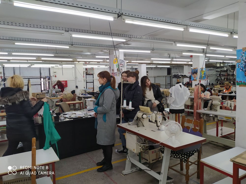 Εκπαιδευτική επίσκεψη σε Βιοτεχνίες Ενδυμάτων της περιοχής μας, για Σπουδάστριες της Ειδικότητες Σχεδιαστή Μόδας και τις Σπουδάστριες τη