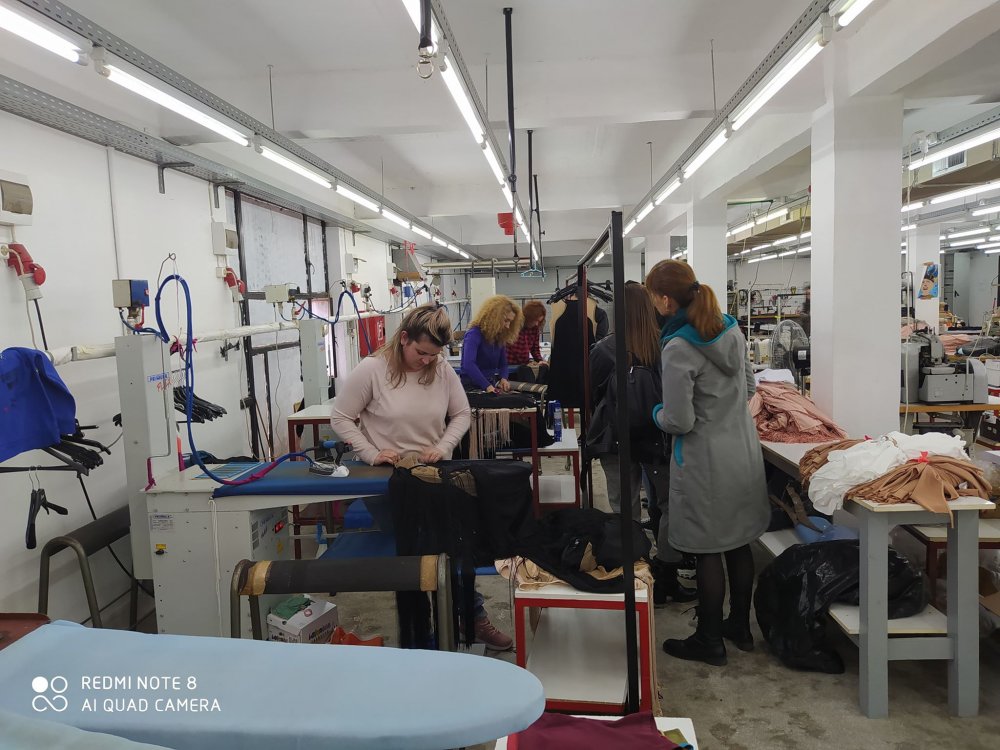 Εκπαιδευτική επίσκεψη σε Βιοτεχνίες Ενδυμάτων της περιοχής μας, για Σπουδάστριες της Ειδικότητες Σχεδιαστή Μόδας και τις Σπουδάστριες τη