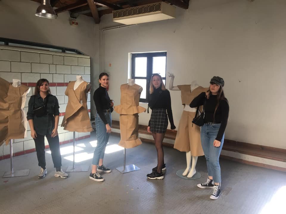 Students of  VOSONSPSO, ( the Czech Higher School of Fashion), at VTI of Volos Municipality, by  Erasmus + program.