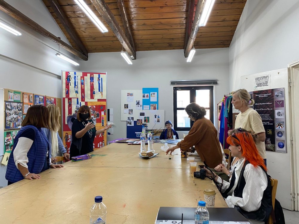 Students of  VOSONSPSO, ( the Czech Higher School of Fashion), at VTI of Volos Municipality, by  Erasmus + program.